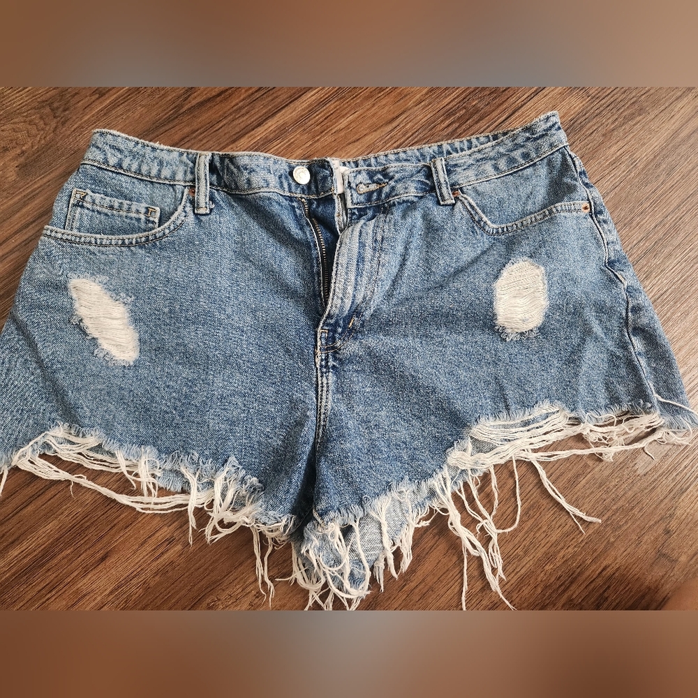 Forever 21 Blue High-Waisted Jean Shorts with Distressed